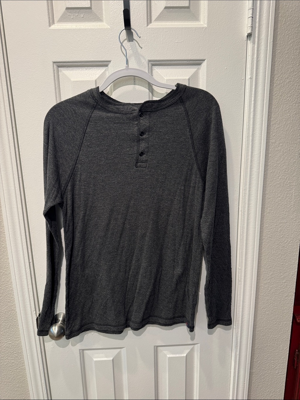 Faherty Dark Charcoal Long-Sleeve Henley